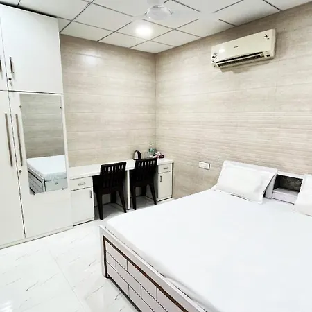 Divya Anubhuti Pravas Apartment New Delhi Exterior photo